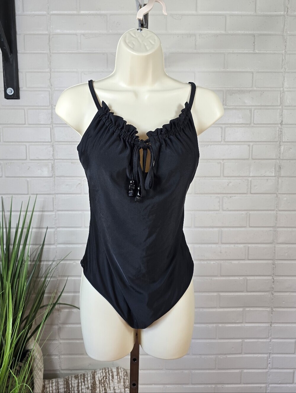 Aerie Black Ruffle Bust Scoop Back One Piece Swimsuit Medium Long